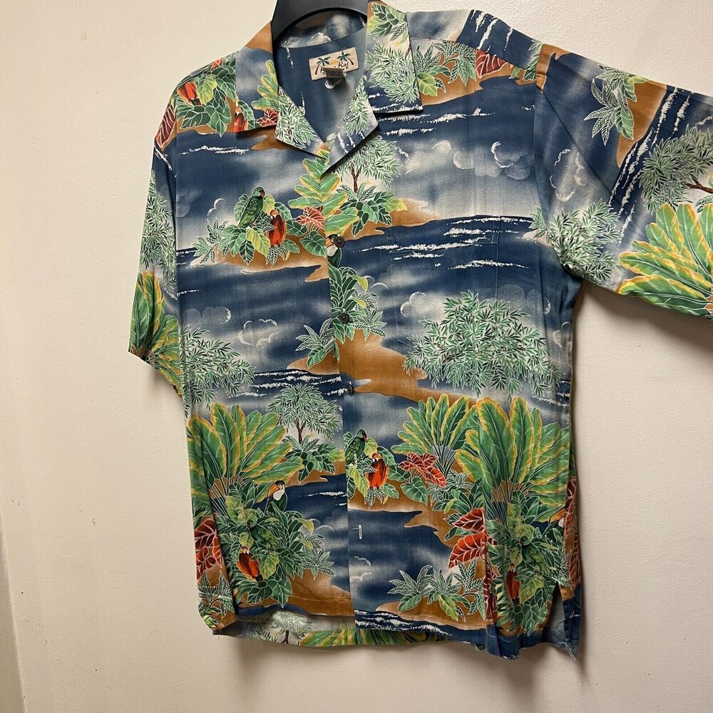 Kona Kai Shirt Hawaiian Mens M Multicolor Floral Short Sleeve Button Up Beach